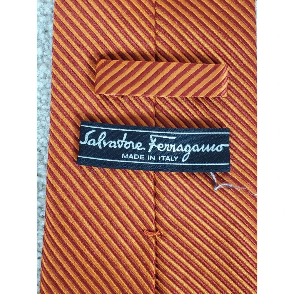 Salvatore Ferragamo Men's Neck Tie Orange Stripe‎ Pattern Silk 59